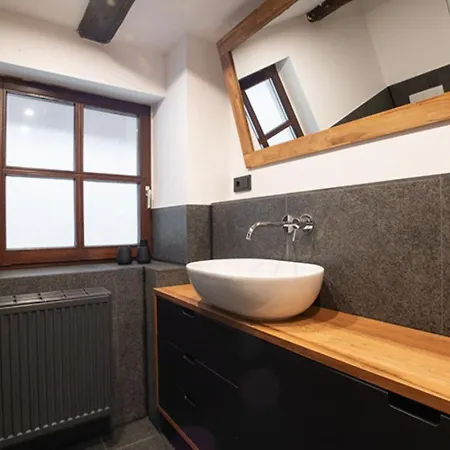Loro Mit Dachterrasse Apartmán *
